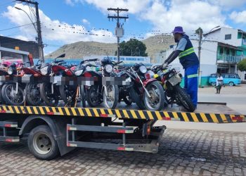 7ª CIPM despacha para o Detran 12 motocicletas apreendidas em manobras perigosas e perturbação do sossego público