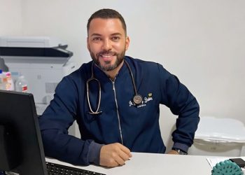 Coité – Médico Weslley Batista celebra 10 anos de profissão com atendimentos gratuitos e evento sobre envelhecimento com dignidade