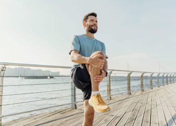 Cinco hábitos essenciais para preservar a saúde dos joelhos