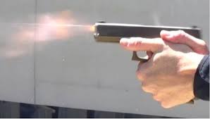 Dono de revendedora de veículos leva 4 tiros em tentativa de homicídio