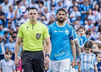 Wallace é vice-campeão brasileiro da Série C pelo Londrina