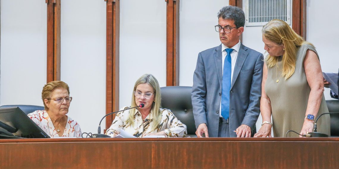 Em tarde com votação de nove proposições, Ivana Bastos diz que a democracia se consolida quando a Justiça é ampliada