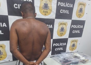 Homem com mandado de prisão em aberto em São Paulo é preso com drogas e quase R$ 8 mil em espécie em Cansanção