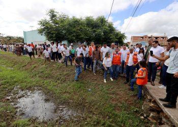 Araci I –  Estado reforça assistência após fortes chuvas e entrega equipamentos de saúde e defesa civil do município