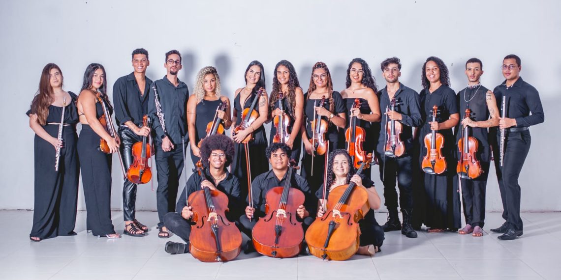 Queimadas acende as luzes do Natal neste sábado (29) com participação da mundialmente conhecida Orquestra Santo Antônio