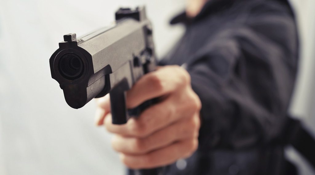 Homem tem mais de R$ 16 mil roubados ao sair para fazer depósito em banco