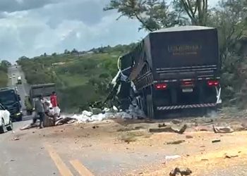 Carreteiro morre em acidente na BR 116 Norte, trecho Teofilândia-Araci