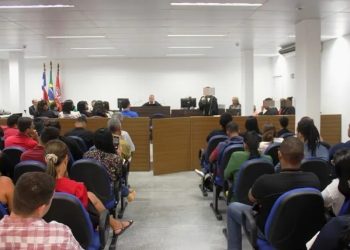 Durante julgamento em Coité, Júri de cabo da PM é dissolvido e réu é libertado; entenda