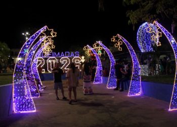 Queimadas II: cidade brilha com o primeiro Natal Iluminado da Gestão Ricardo Lopes