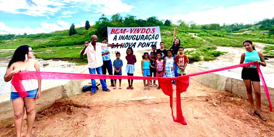 Guaratinga inaugura ponte sobre o Rio do Peixe e vira página após enchentes de 2021