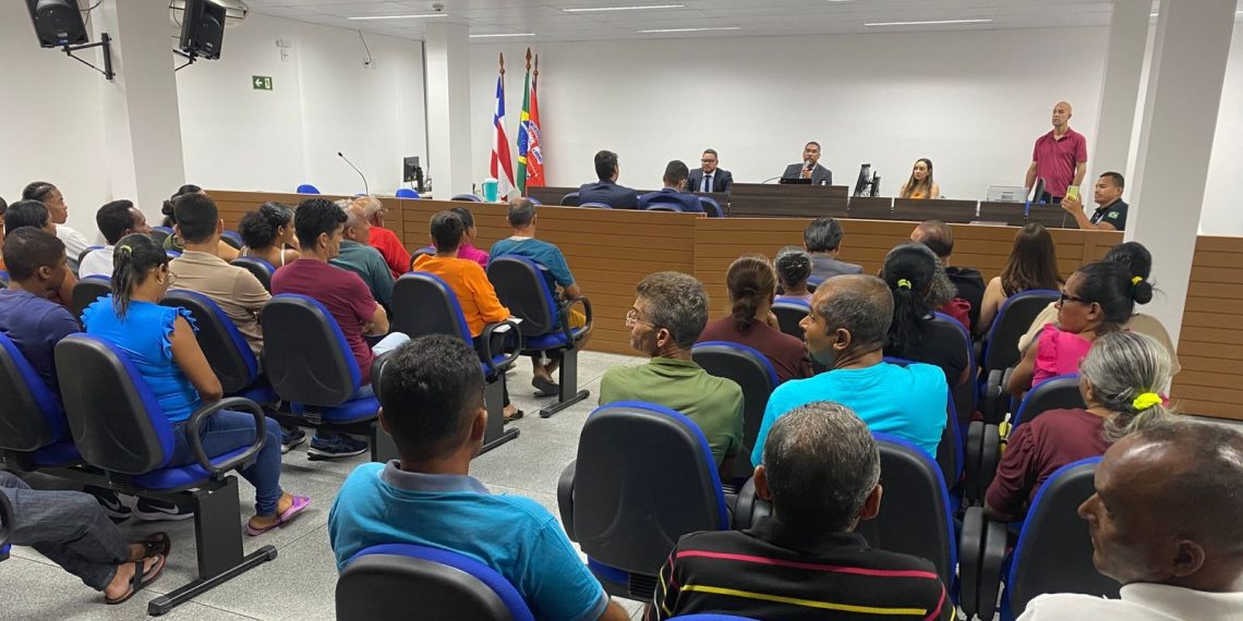 Audiência pública no Fórum de Conceição do Coité garante fim de criatórios de gado em confinamento que afetavam comunidades