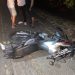 Homem e mulher morrem após perder o controle de motocicleta e cair debaixo de caminhão na BR-324