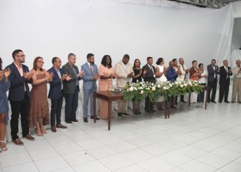 Candeal I: Câmara de Vereadores encerra atividades legislativas 2025 com sessão solene e homenagem a ex-prefeitos e vices e ex-vereadores