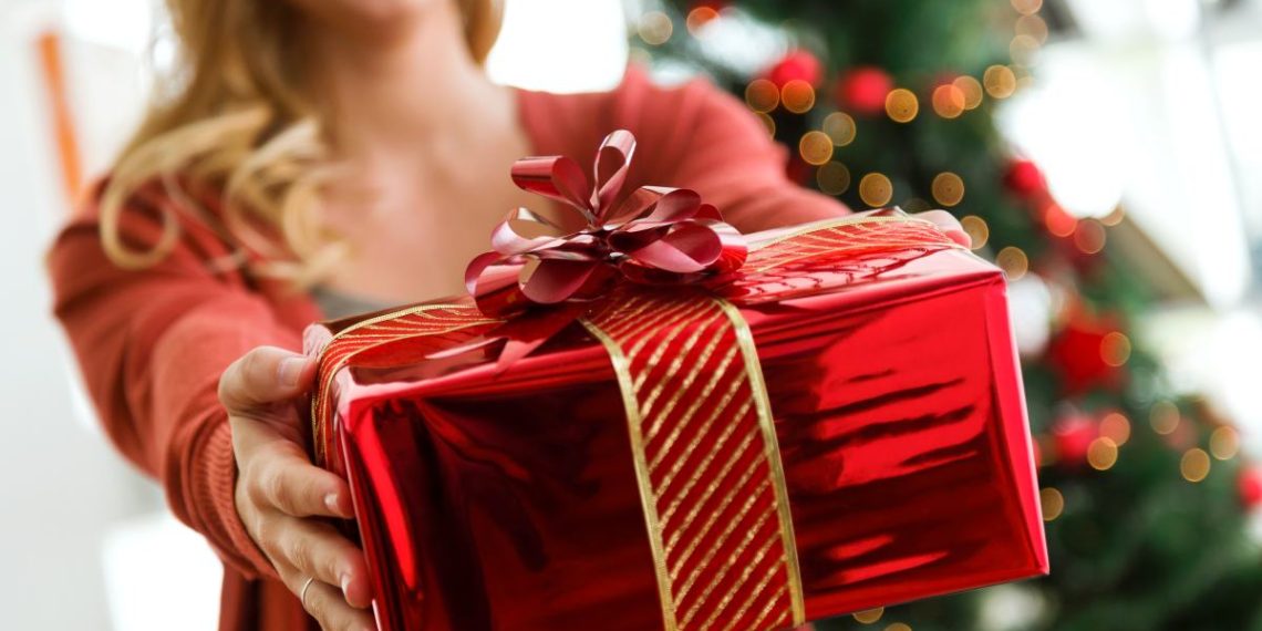 Como garantir seus direitos na troca de presentes de Natal e em pedidos que não chegam