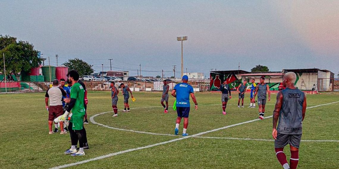 Jacuipense anuncia mudança do mando de campo no jogo contra o Vitória nesta terça-feira, 13