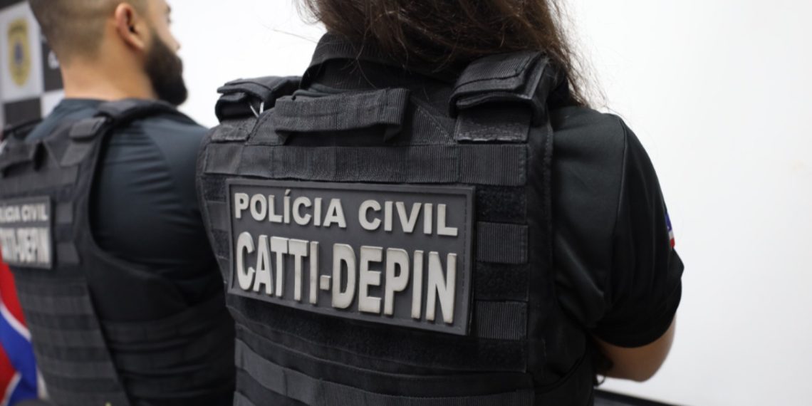 Mulher é presa em flagrante por tentativa de homicídio contra irmão em Serrinha