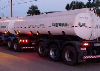 Proprietário pede ajuda para encontrar carreta carregada com óleo vegetal tomada de assalto em Gavião