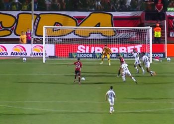 Vitória deslancha no segundo tempo e bate o Remo na estreia pelo Brasileirão