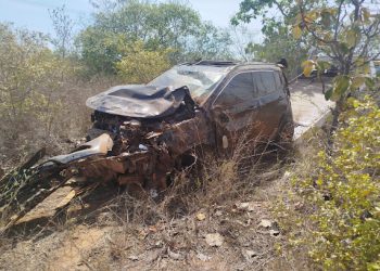 Barrocas II – Secretário de Administração e repórter do Jornal a Nossa Voz ficam feridos em capotamento na BA 233