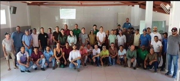 Apicultores de Capim Grosso, São José do Jacuípe e Quixabeira discutem combate ao furto de mel