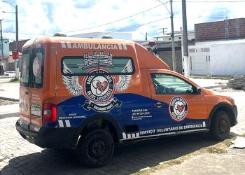 Brigada Anjos Jacuipenses realiza atendimento rápido a adolescente engasgado durante refeição