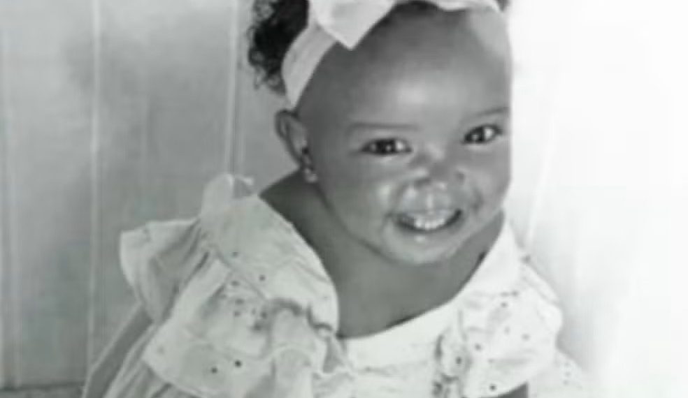 Criança de 1 ano e 10 meses morre após ser atacada por pitbull