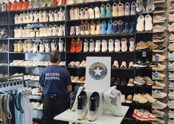 Serrinha – Mais de R$ 50 mil em calçados e roupas falsificadas são apreendidas pela Receita Federal