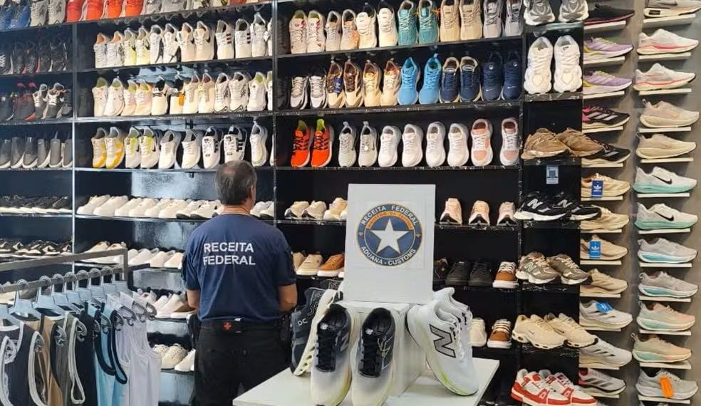 Serrinha – Mais de R$ 50 mil em calçados e roupas falsificadas são apreendidas pela Receita Federal