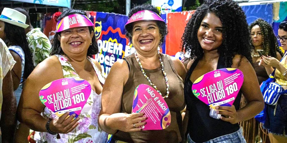 Secretaria das Mulheres do Estado promove sensibilização para prevenir a violência de gênero no Carnaval