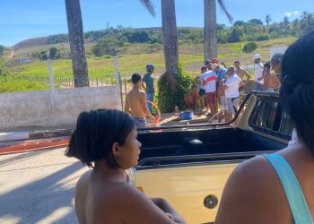 AL – Poste cai durante serviço e mata homem em Coité do Nóia