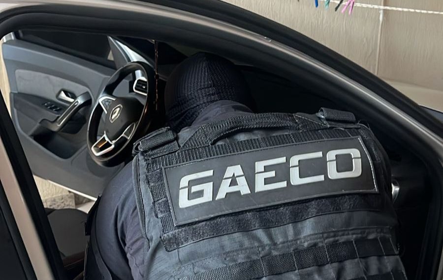 Operação “Banda Suja” prende quatro PMs investigados por formação de milícia