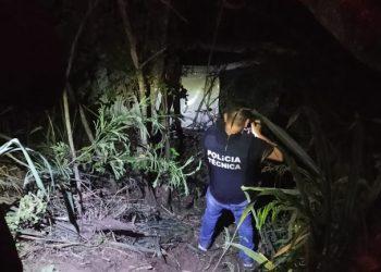 Duas pessoas morrem e uma fica gravemente ferida em acidente na BR-324