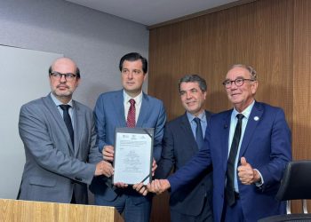 Com apoio da UPB, MPBA, TCM e TCE assinam nota conjunta com orientações para contratações do São João na Bahia