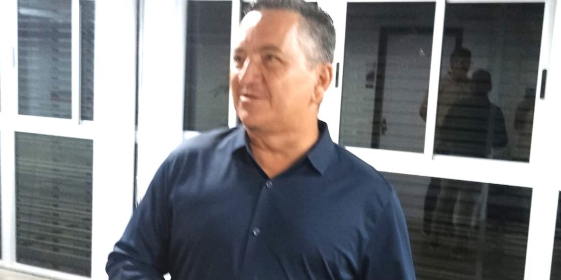 Advogado e liderança política de Cansanção solicita apoio para asfaltamento e construção de ponte no povoado Bela Vista