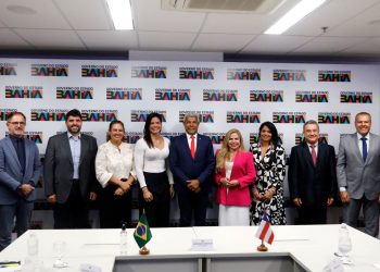 Jerônimo anuncia mudanças no secretariado e em órgãos do Estado em adequação à legislação eleitoral