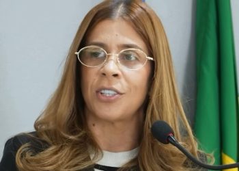 Vereadora Manu Resedá evita polêmica, faz discurso conciliador e reafirma defesa da pauta das mulheres em Coité