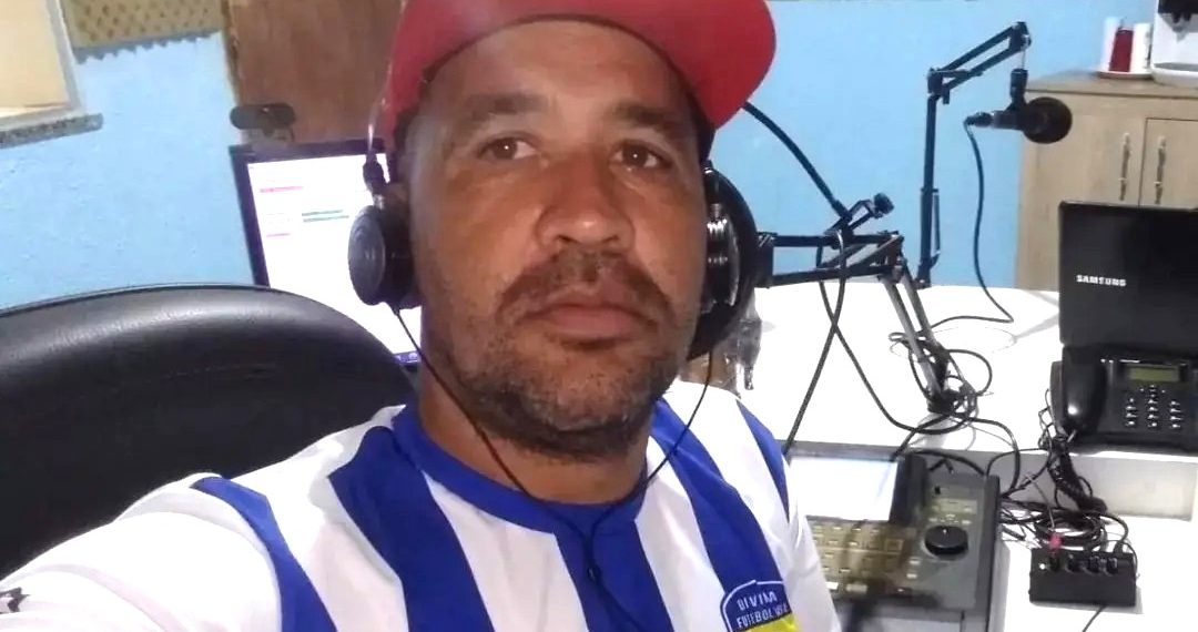 Radialista sofre grave acidente de moto e está internado na UTI em Salvador